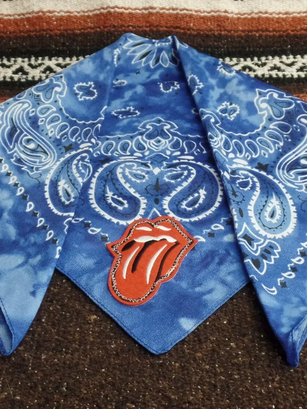 Triangle Bandana SWAG Rolling Stones Tie-Dye Scarf - Picture 7 of 9